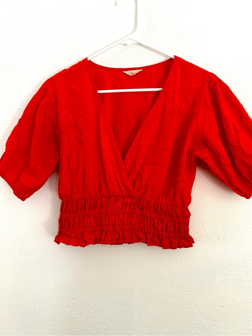 Sim & Sam Red V-Neck Smocked Crop Top with Puff Sleeves